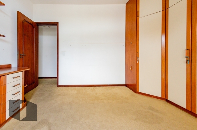 Apartamento à venda com 4 quartos, 223m² - Foto 22