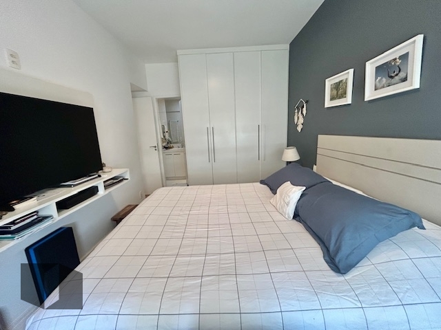 Apartamento à venda com 2 quartos, 71m² - Foto 10