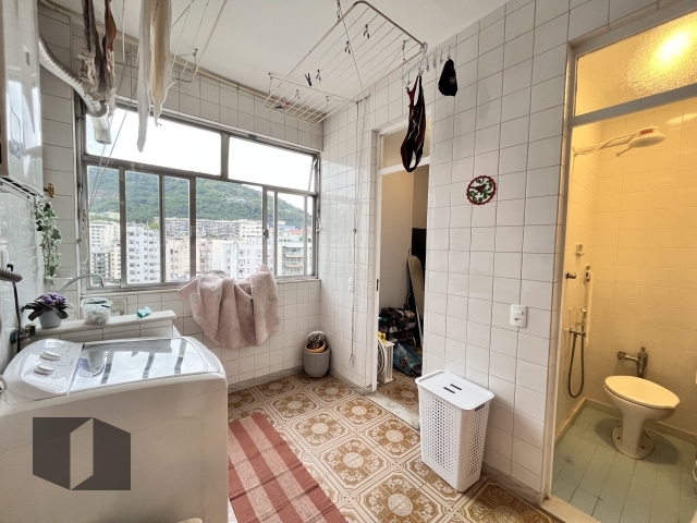 Apartamento para alugar com 3 quartos, 140m² - Foto 24