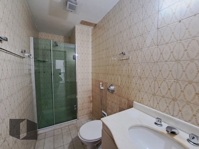 Apartamento para alugar com 3 quartos, 81m² - Foto 12