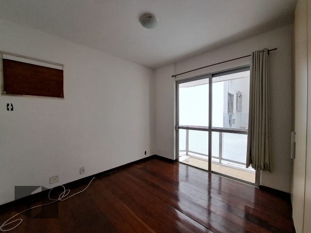 Apartamento para alugar com 3 quartos, 81m² - Foto 9