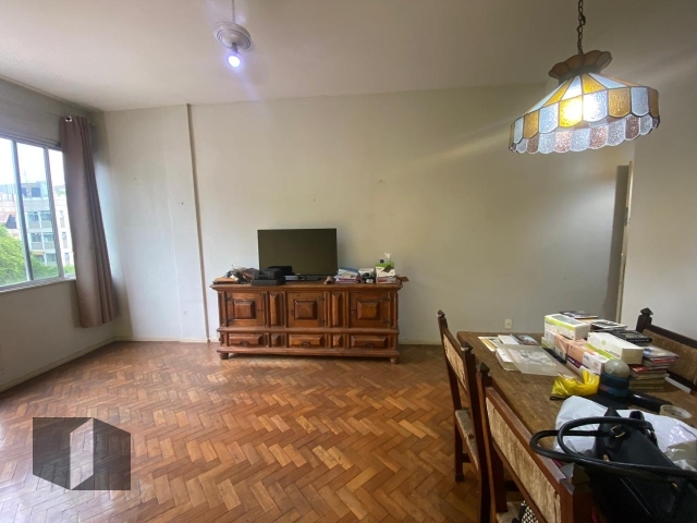 Apartamento à venda com 3 quartos, 87m² - Foto 3