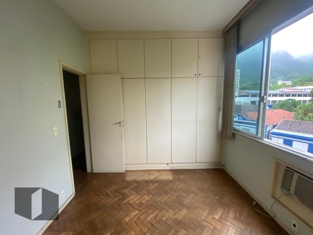 Apartamento à venda com 3 quartos, 87m² - Foto 9