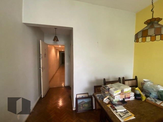 Apartamento à venda com 3 quartos, 87m² - Foto 2