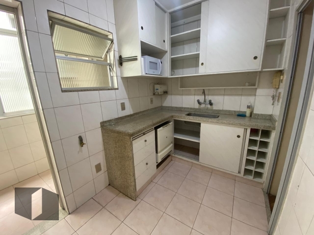 Apartamento à venda com 3 quartos, 87m² - Foto 19