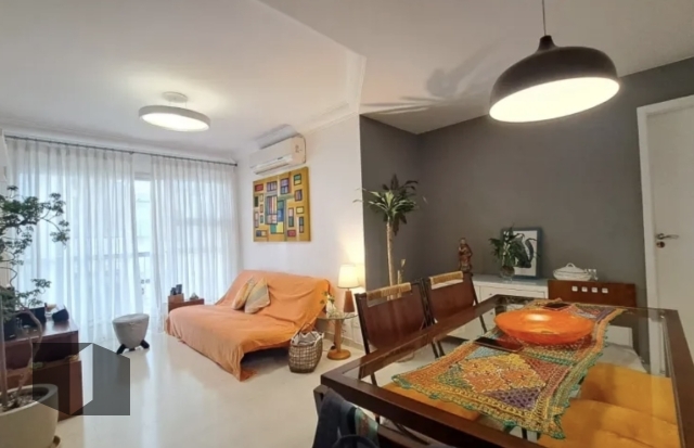 Apartamento à venda com 2 quartos, 80m² - Foto 1