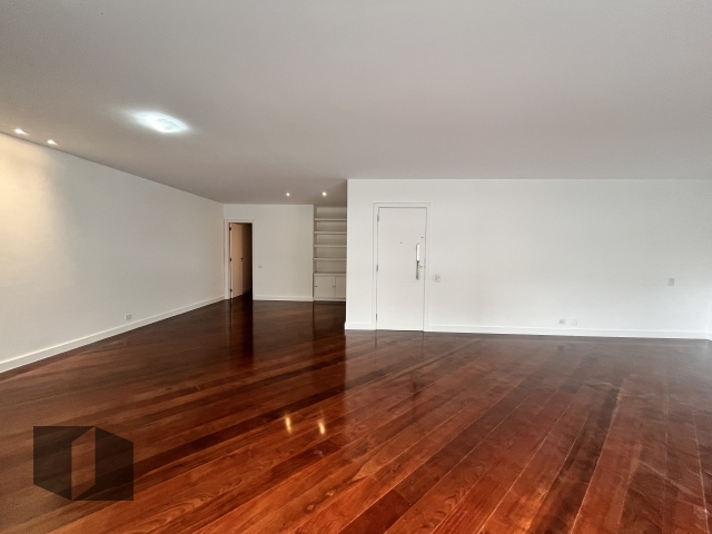 Apartamento para alugar com 4 quartos, 200m² - Foto 3