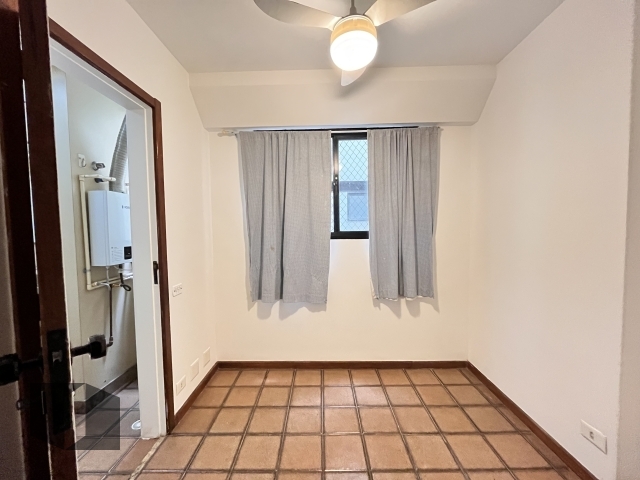 Apartamento para alugar com 4 quartos, 200m² - Foto 38