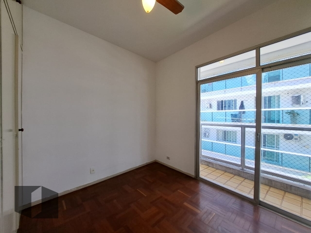 Apartamento à venda com 2 quartos, 73m² - Foto 7