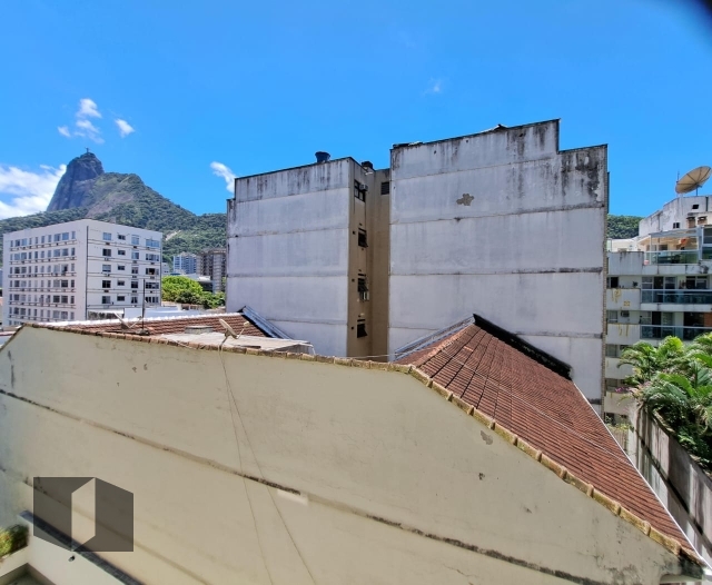 Apartamento à venda com 2 quartos, 73m² - Foto 10