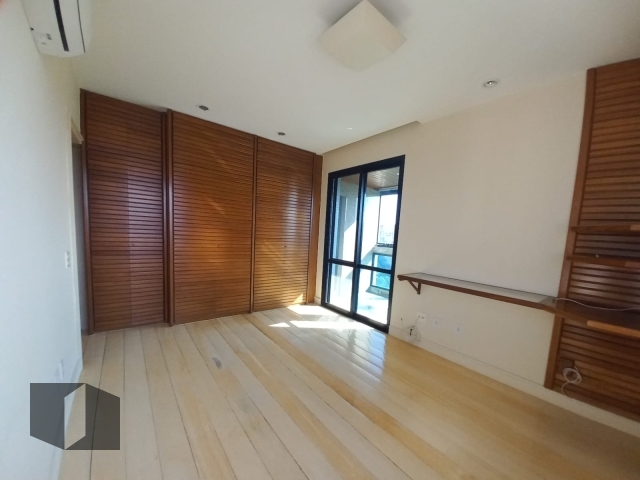 Apartamento à venda com 4 quartos, 392m² - Foto 17