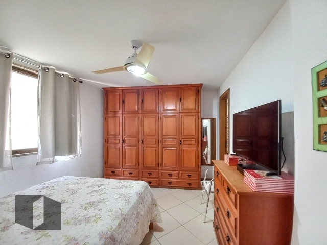 Apartamento à venda com 3 quartos, 121m² - Foto 8