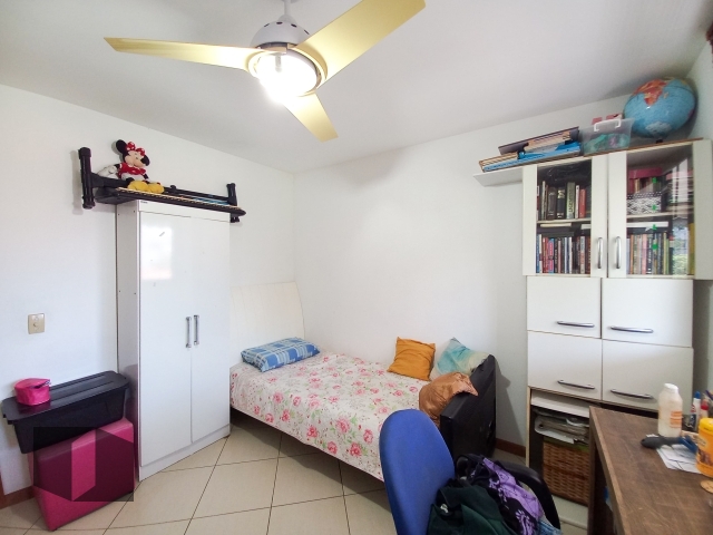 Apartamento à venda com 3 quartos, 121m² - Foto 13