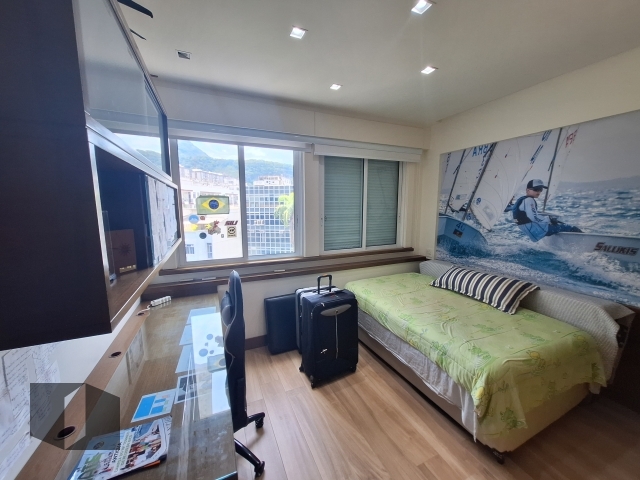 Apartamento para alugar com 3 quartos, 224m² - Foto 16