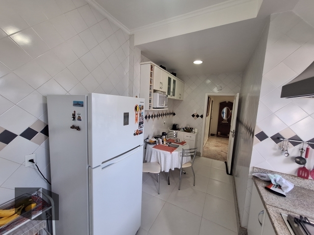 Apartamento para alugar com 3 quartos, 224m² - Foto 25