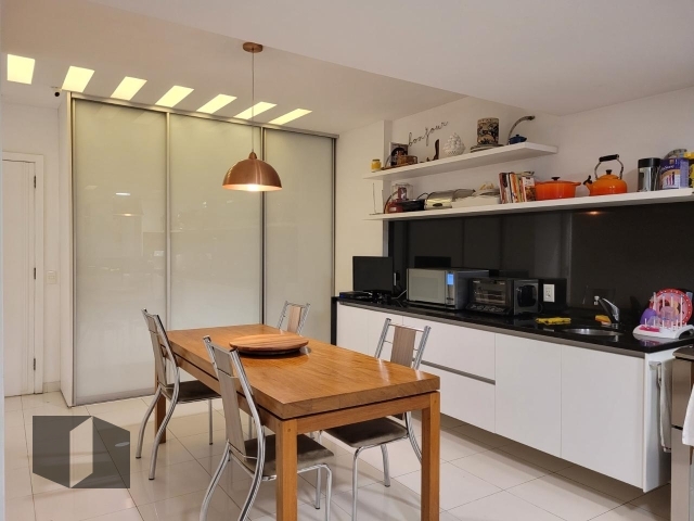 Apartamento para alugar com 4 quartos, 300m² - Foto 20