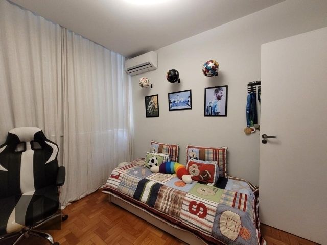 Apartamento para alugar com 4 quartos, 300m² - Foto 17