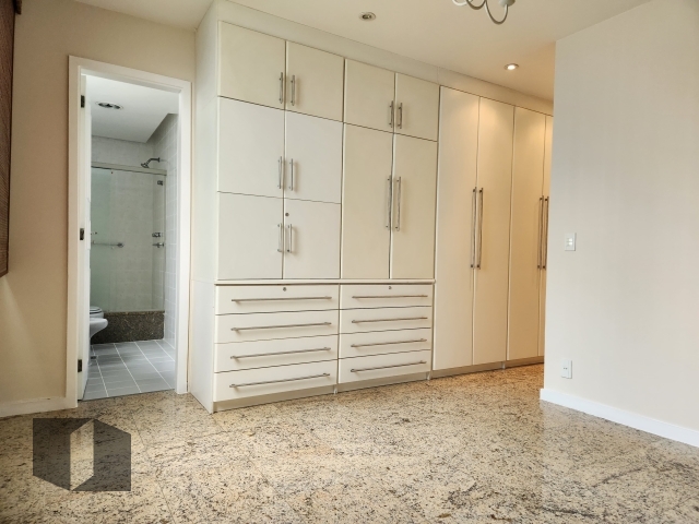 Apartamento para alugar com 4 quartos, 139m² - Foto 9