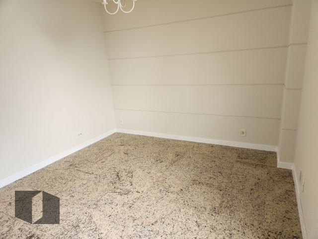 Apartamento para alugar com 4 quartos, 139m² - Foto 11