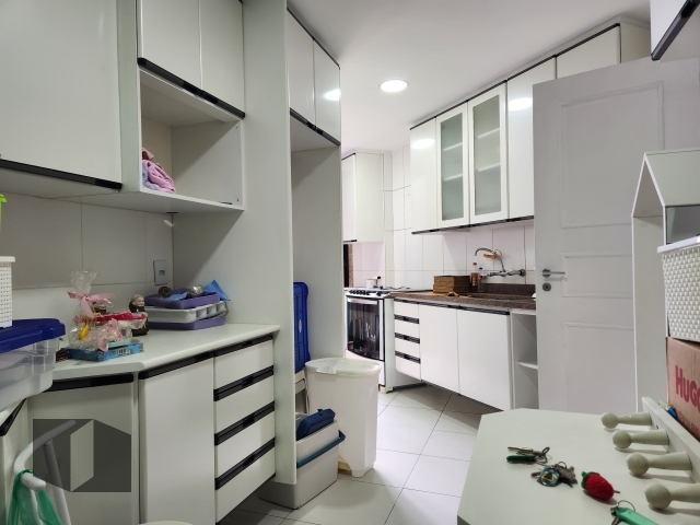 Apartamento para alugar com 4 quartos, 139m² - Foto 19