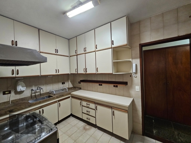 Apartamento à venda com 3 quartos, 176m² - Foto 21