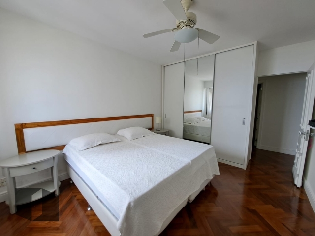 Apartamento para alugar com 4 quartos, 250m² - Foto 22