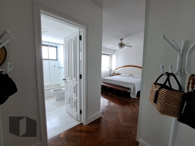 Apartamento para alugar com 4 quartos, 250m² - Foto 24