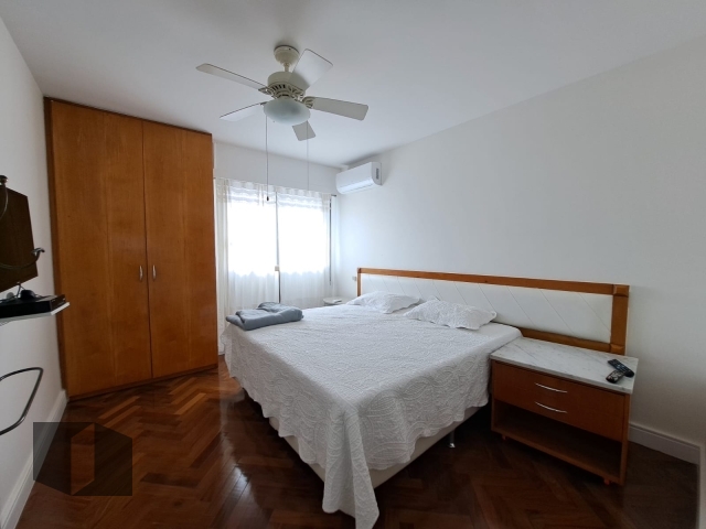 Apartamento para alugar com 4 quartos, 250m² - Foto 29