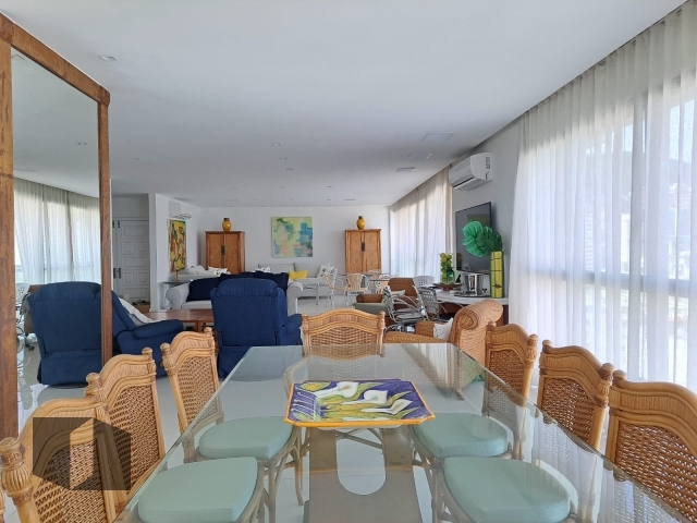 Apartamento para alugar com 4 quartos, 250m² - Foto 11