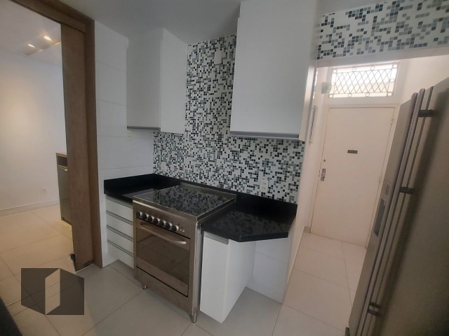 Apartamento à venda com 2 quartos, 90m² - Foto 25