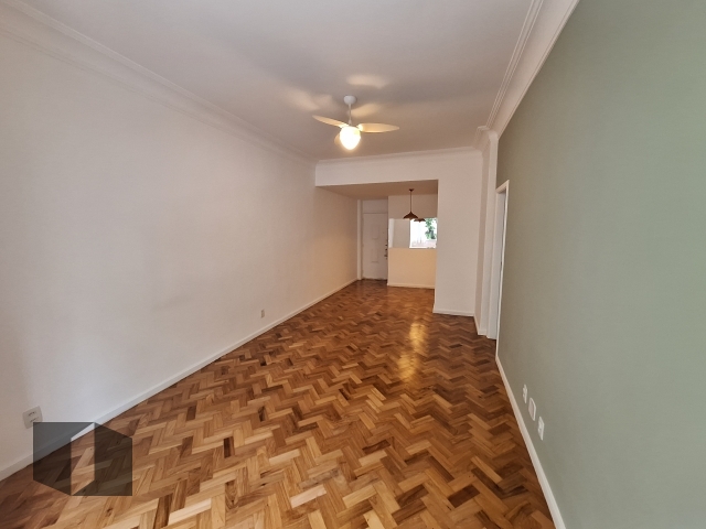 Apartamento para alugar com 3 quartos, 110m² - Foto 1