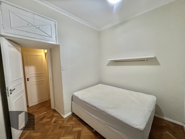 Apartamento para alugar com 3 quartos, 120m² - Foto 21