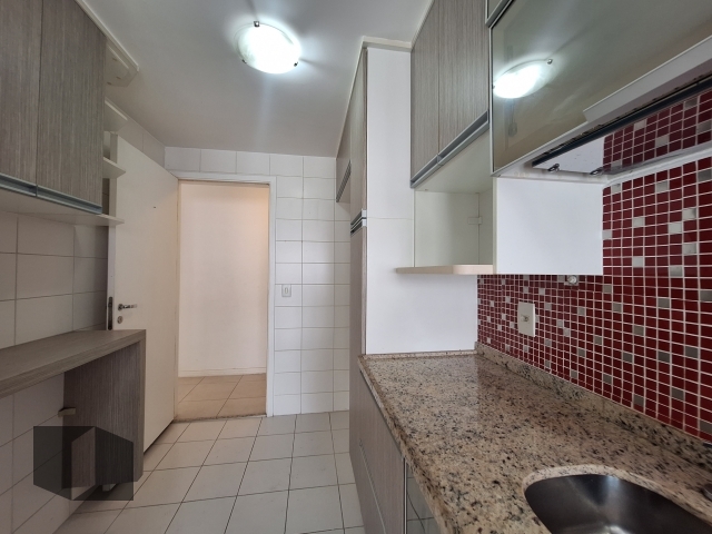 Apartamento para alugar com 3 quartos, 113m² - Foto 13