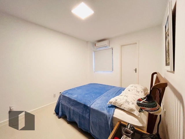 Apartamento à venda com 4 quartos, 182m² - Foto 9