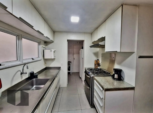 Apartamento à venda com 3 quartos, 167m² - Foto 18