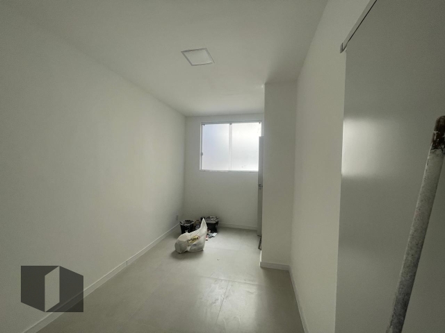 Apartamento à venda com 2 quartos, 43m² - Foto 9