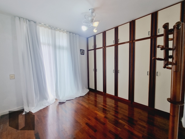 Apartamento para alugar com 3 quartos, 97m² - Foto 17