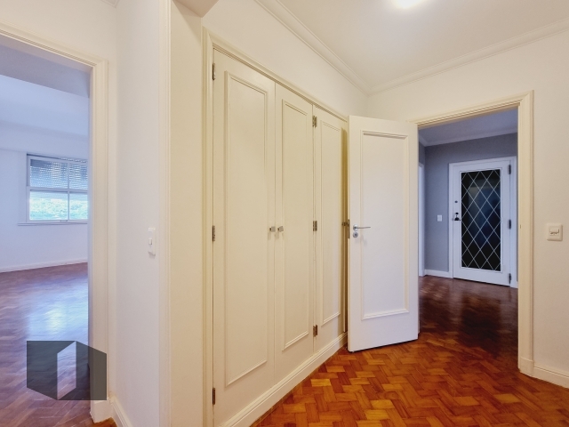 Apartamento à venda com 3 quartos, 156m² - Foto 14