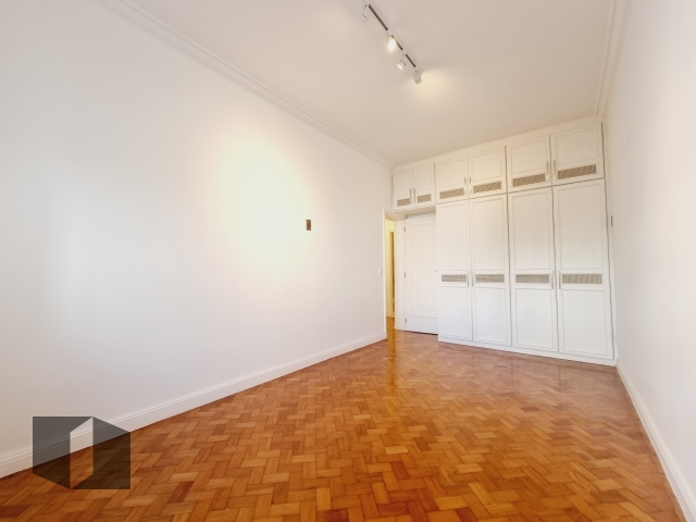 Apartamento à venda com 3 quartos, 156m² - Foto 20