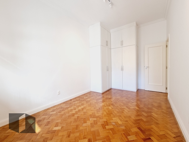 Apartamento à venda com 3 quartos, 156m² - Foto 25