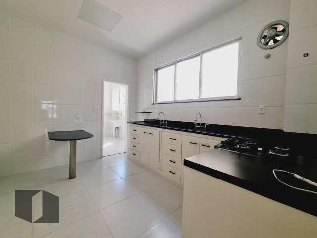 Apartamento à venda com 3 quartos, 156m² - Foto 27