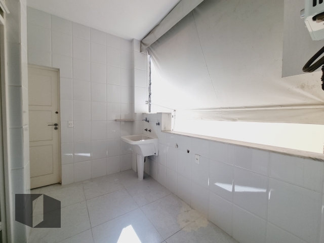 Apartamento à venda com 3 quartos, 156m² - Foto 31