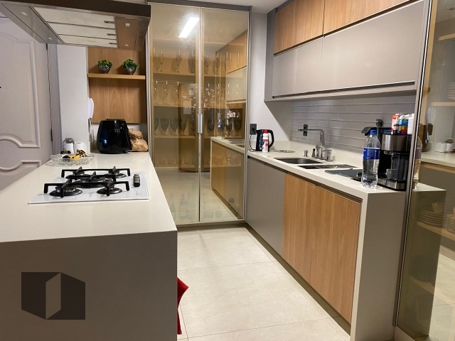 Apartamento à venda com 3 quartos, 168m² - Foto 20