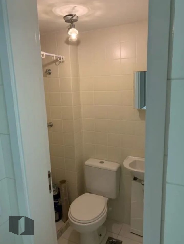 Apartamento para alugar com 2 quartos, 107m² - Foto 25