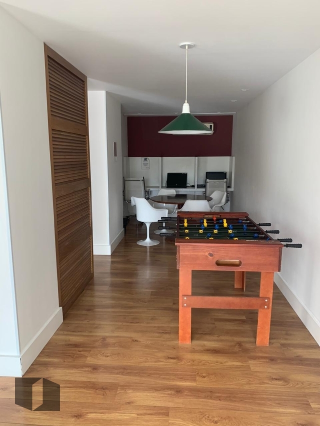 Apartamento para alugar com 2 quartos, 107m² - Foto 40