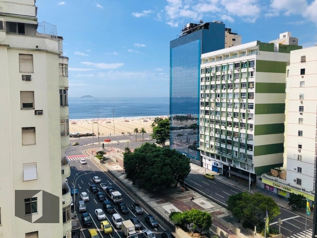 Apartamento à venda com 3 quartos, 115m² - Foto 1