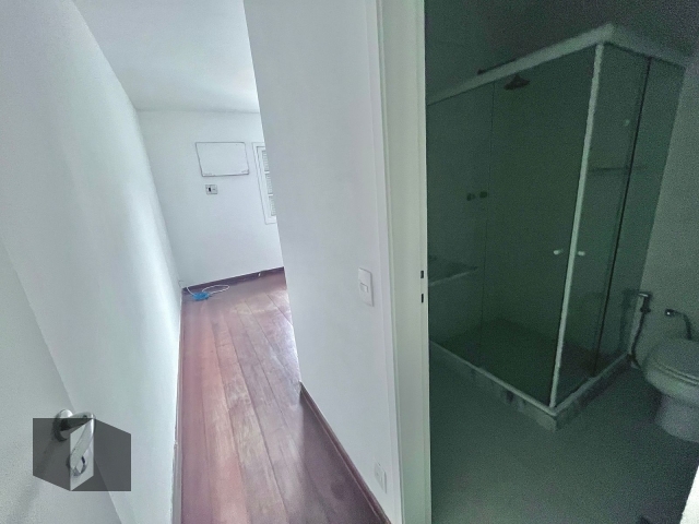 Casa à venda com 5 quartos, 222m² - Foto 6