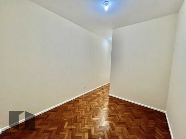 Apartamento para alugar com 3 quartos, 98m² - Foto 16