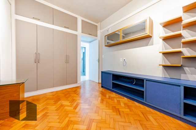 Apartamento à venda com 3 quartos, 180m² - Foto 20