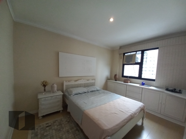 Apartamento à venda com 2 quartos, 79m² - Foto 7